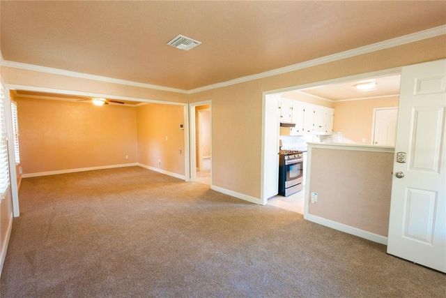 508 E Indian Drive, Midwest City, OK 73110
