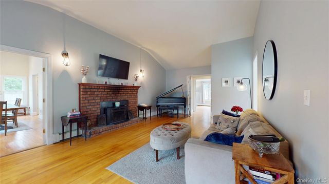 30 Sarina Drive, Commack, NY 11725