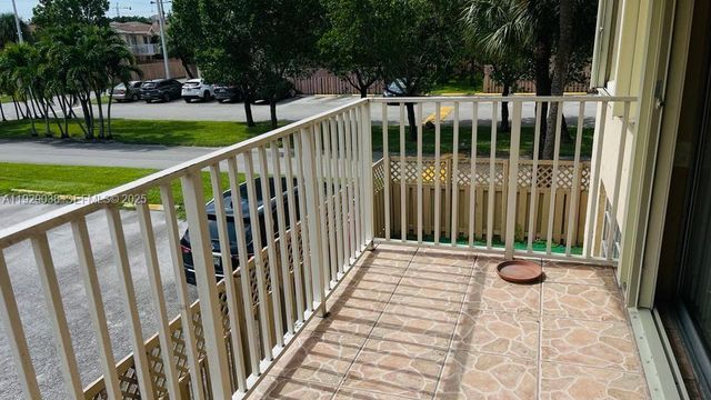4420 NW 79th Ave 2F, Doral, FL 33166