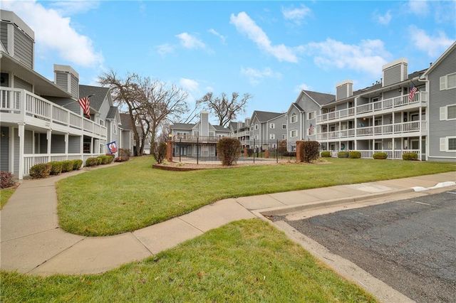 4007 S Crysler Avenue 8, Independence, MO 64055