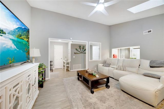 4007 S Crysler Avenue 8, Independence, MO 64055