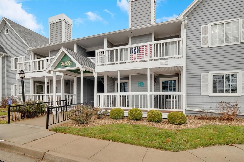 4007 S Crysler Avenue 8, Independence, MO 64055