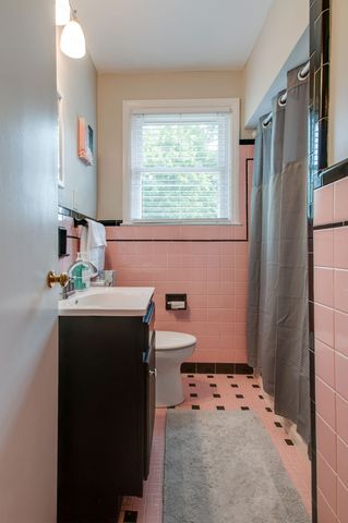 2305 Barclay Dr, Nashville, TN 37206