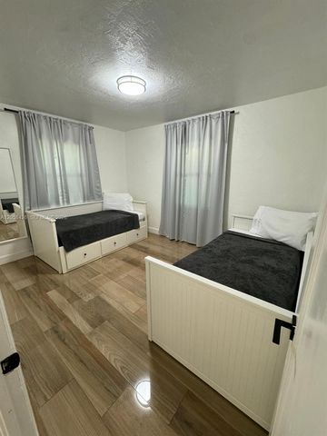 207 SW 11th Street 0, Fort Lauderdale, FL 33315