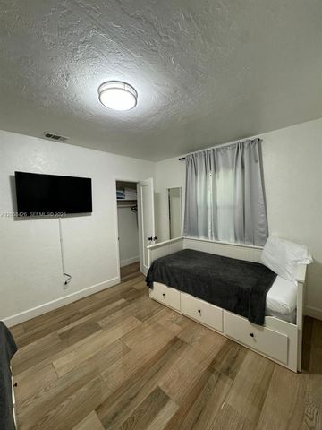 207 SW 11th Street 0, Fort Lauderdale, FL 33315