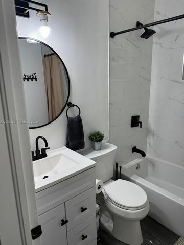 207 SW 11th Street 0, Fort Lauderdale, FL 33315