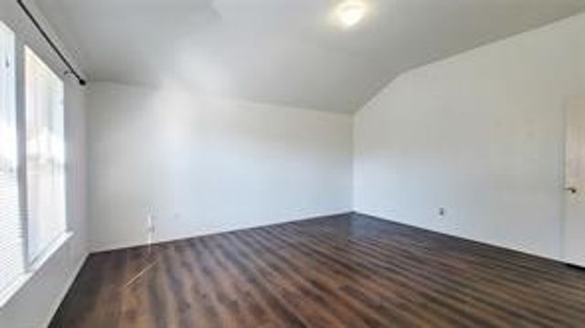 5727 Hunters Bend Lane, Dallas, TX 75249