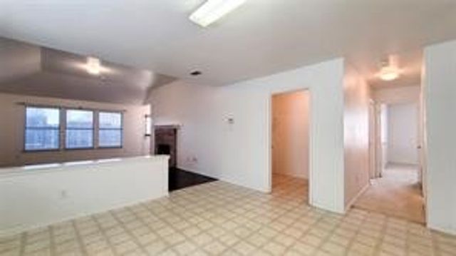 5727 Hunters Bend Lane, Dallas, TX 75249