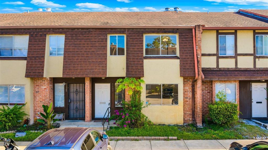 5137 PICCADILLY CIRCUS COURT 3, Orlando, FL 32839