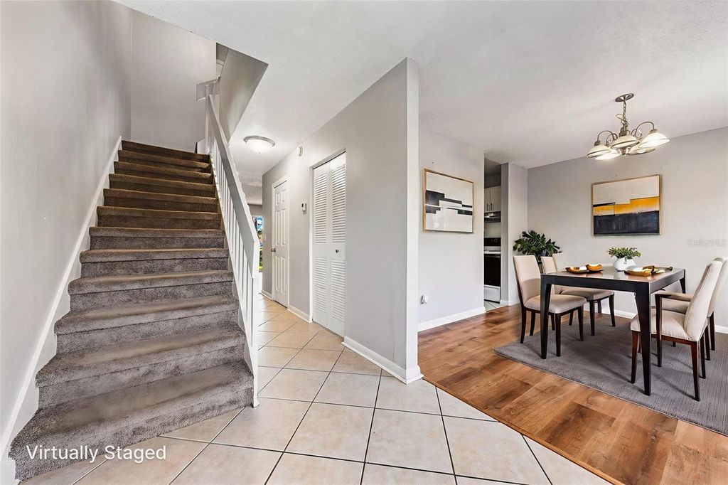 Image 2 of property listing at 5137 PICCADILLY CIRCUS COURT 3, Orlando, FL 32839