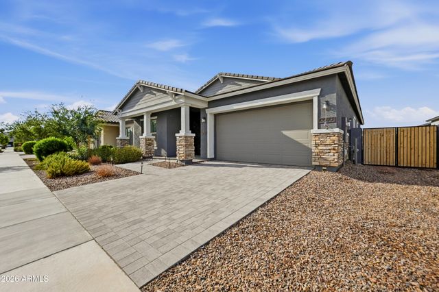 22658 E Roundup Way, Queen Creek, AZ 85142