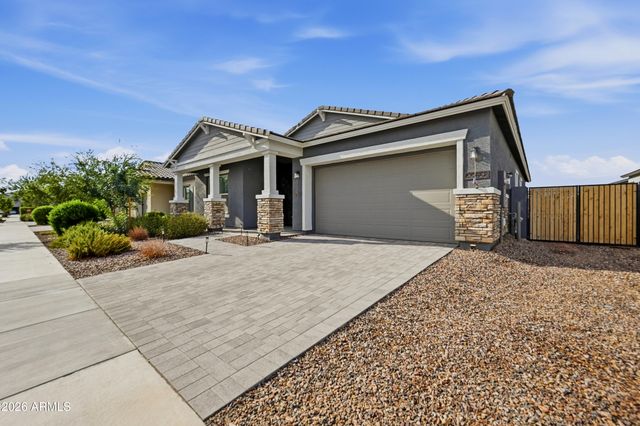 22658 E Roundup Way, Queen Creek, AZ 85142