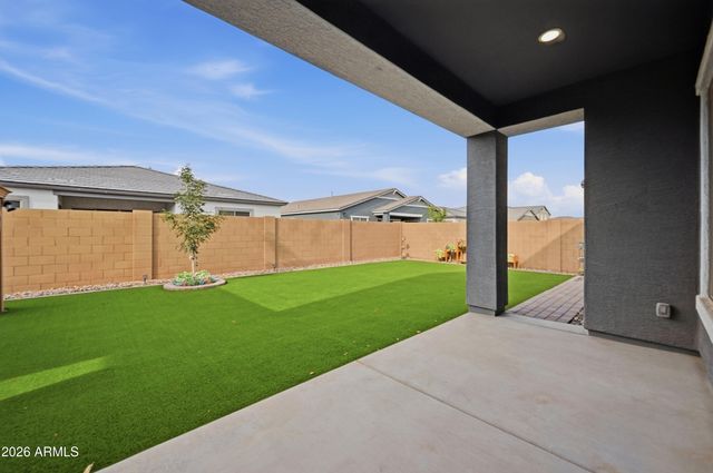 22658 E Roundup Way, Queen Creek, AZ 85142