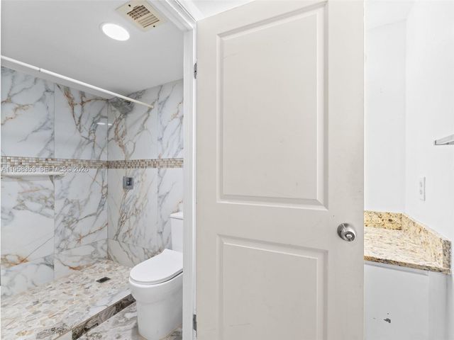 13078 SW 88th Ln B102, Miami, FL 33186