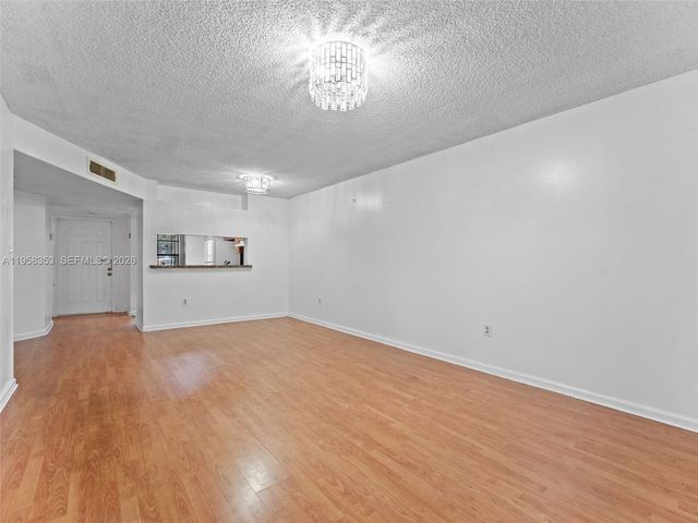 13078 SW 88th Ln B102, Miami, FL 33186