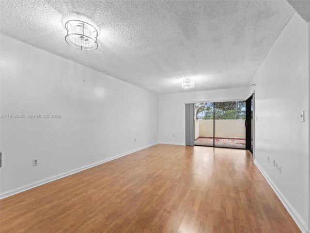 13078 SW 88th Ln B102, Miami, FL 33186