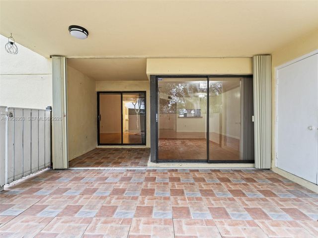 13078 SW 88th Ln B102, Miami, FL 33186