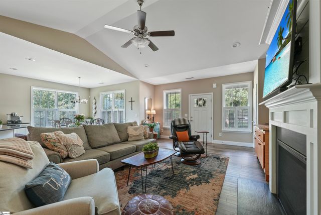 238 Inlet Pointe Drive, Anderson, SC 29625