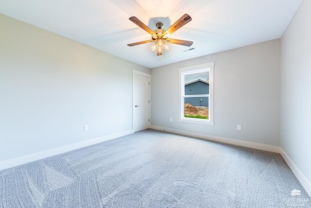 9172 Grammar Court, Manhattan, KS 66502