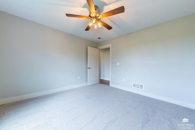 9172 Grammar Court, Manhattan, KS 66502
