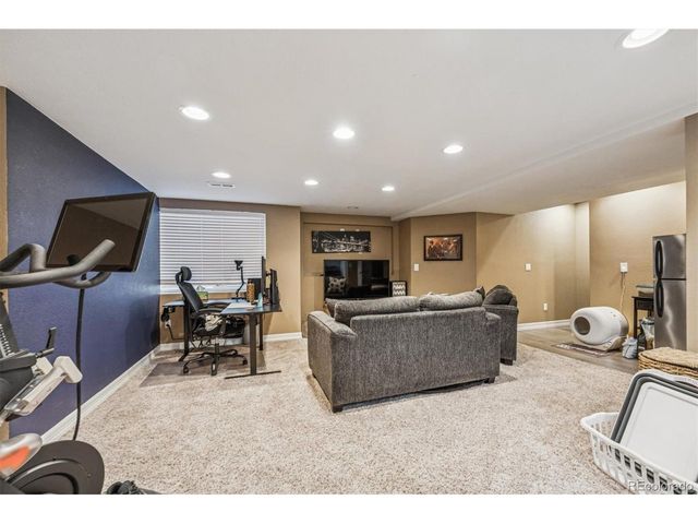 15800 E 121st Ave 1R, Brighton, CO 80603