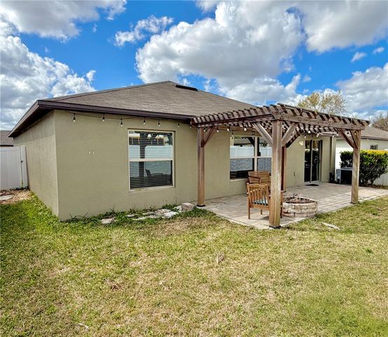 11206 KELLY GREEN AVENUE, Wimauma, FL 33598