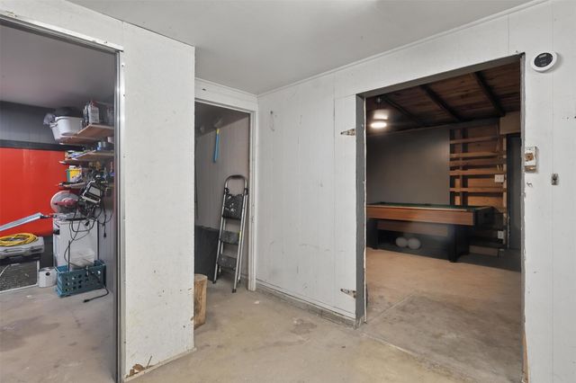 604 S Chestnut Street, Winnsboro, TX 75494