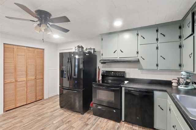 604 S Chestnut Street, Winnsboro, TX 75494
