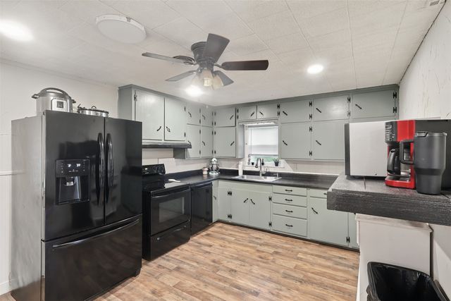 604 S Chestnut Street, Winnsboro, TX 75494