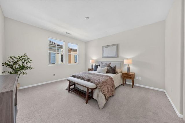 318 Expedition Lane, Milpitas, CA 95035