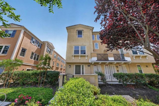 318 Expedition Lane, Milpitas, CA 95035