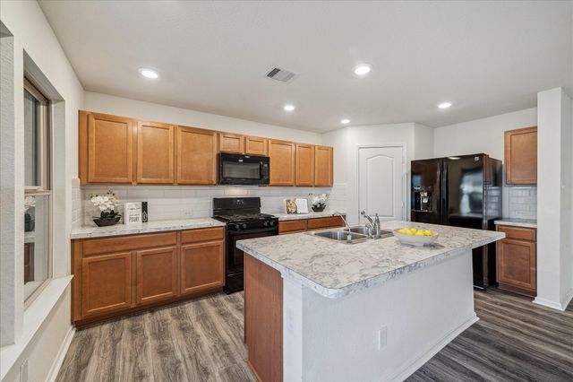 2542 White Bluff Lane, Houston, TX 77038