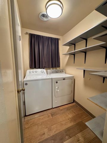 4815 N Winery Circle, Fresno, CA 93726