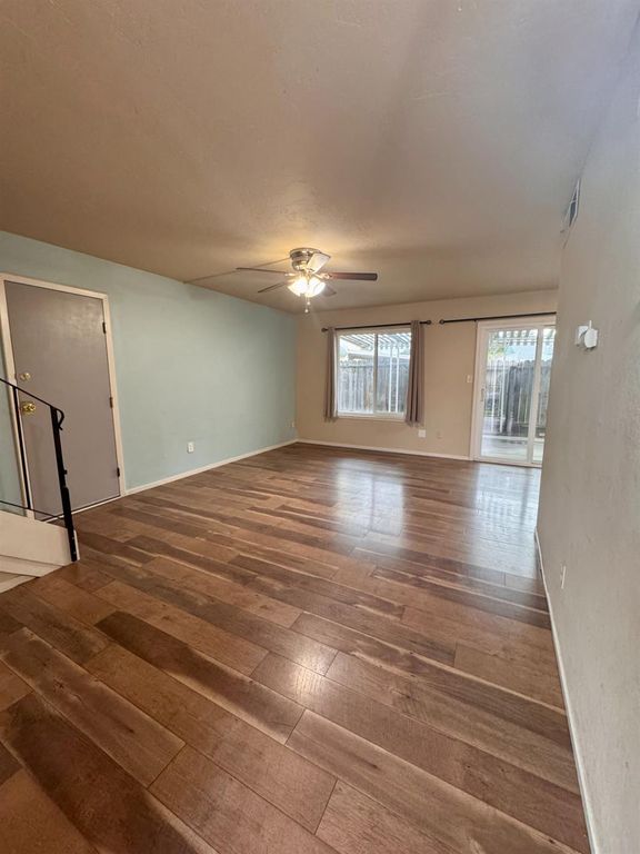 Image 2 of property listing at 4815 N Winery Circle, Fresno, CA 93726