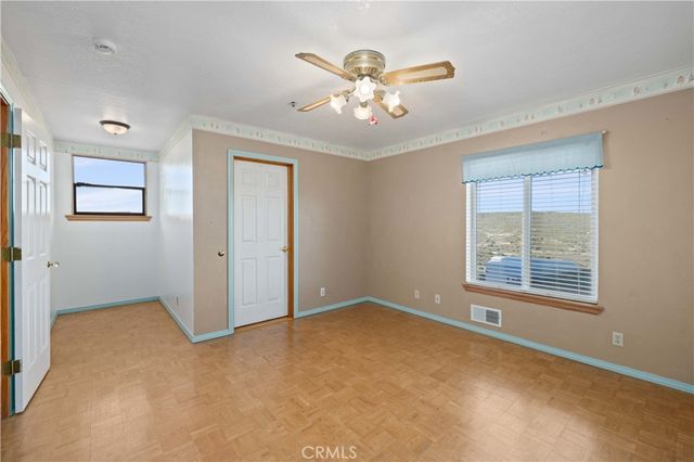 39910 95th W, Leona Valley, CA 93551