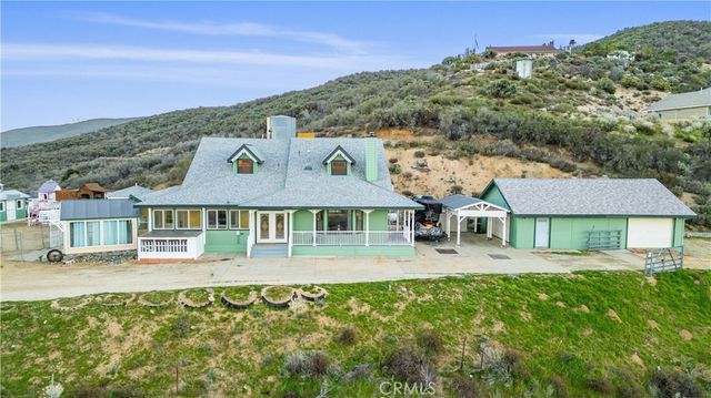 39910 95th W, Leona Valley, CA 93551