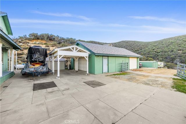 39910 95th W, Leona Valley, CA 93551