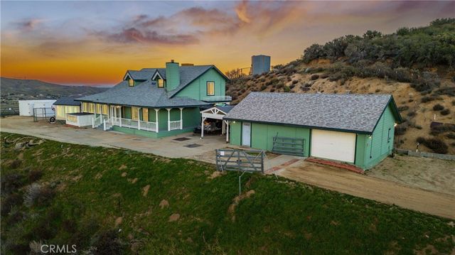 39910 95th W, Leona Valley, CA 93551