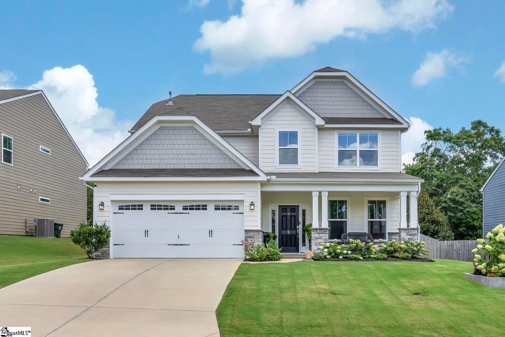 5 Foxbourne Way, Simpsonville, SC 29681