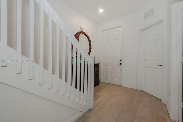 3323 W 106th Ter, Hialeah, FL 33018