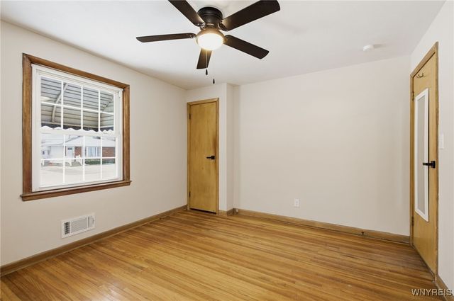 23 Edmund Street, Cheektowaga, NY 14227