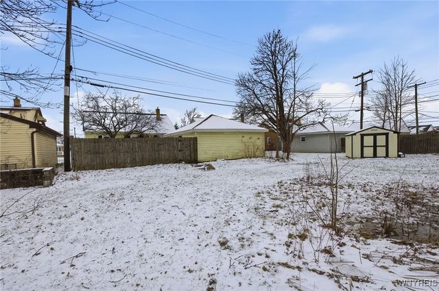 23 Edmund Street, Cheektowaga, NY 14227