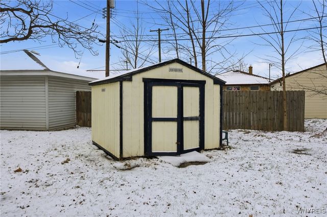 23 Edmund Street, Cheektowaga, NY 14227