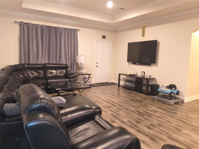 3027 Ames Road, Lancaster, TX 75134