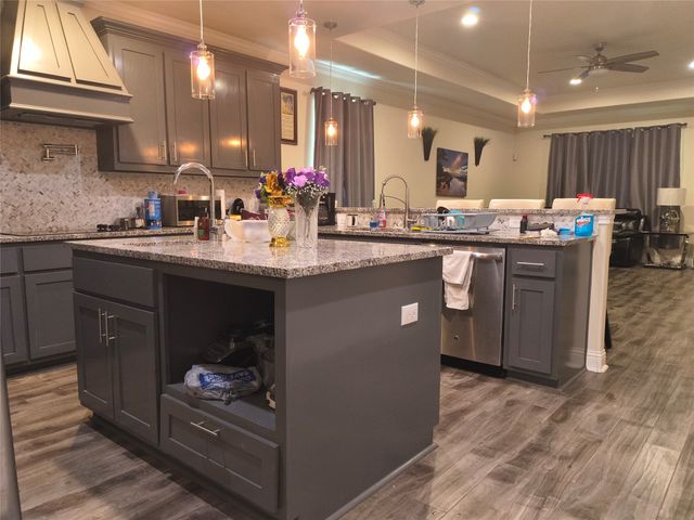 3027 Ames Road, Lancaster, TX 75134