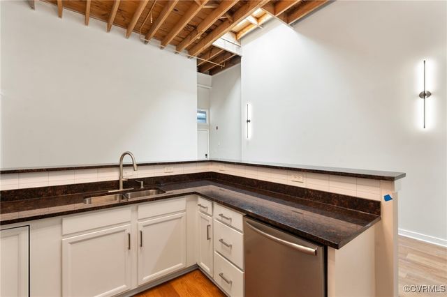 1716 Summit Ave Unit#4, Richmond, VA 23230