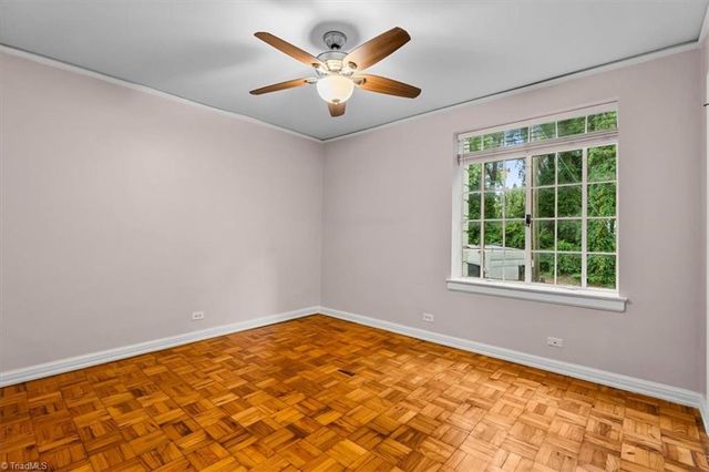 1700 N Elm Street B3, Greensboro, NC 27408