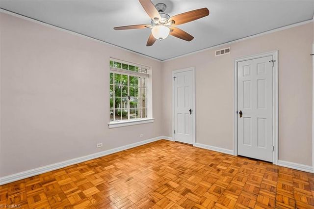 1700 N Elm Street B3, Greensboro, NC 27408