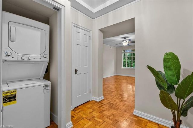 1700 N Elm Street B3, Greensboro, NC 27408