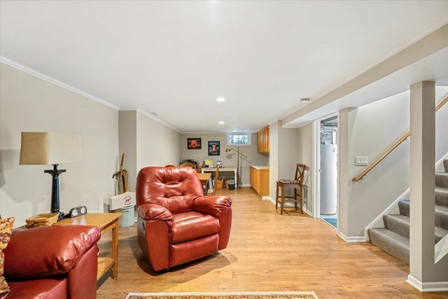 3705 W Anne Street, Mchenry, IL 60050